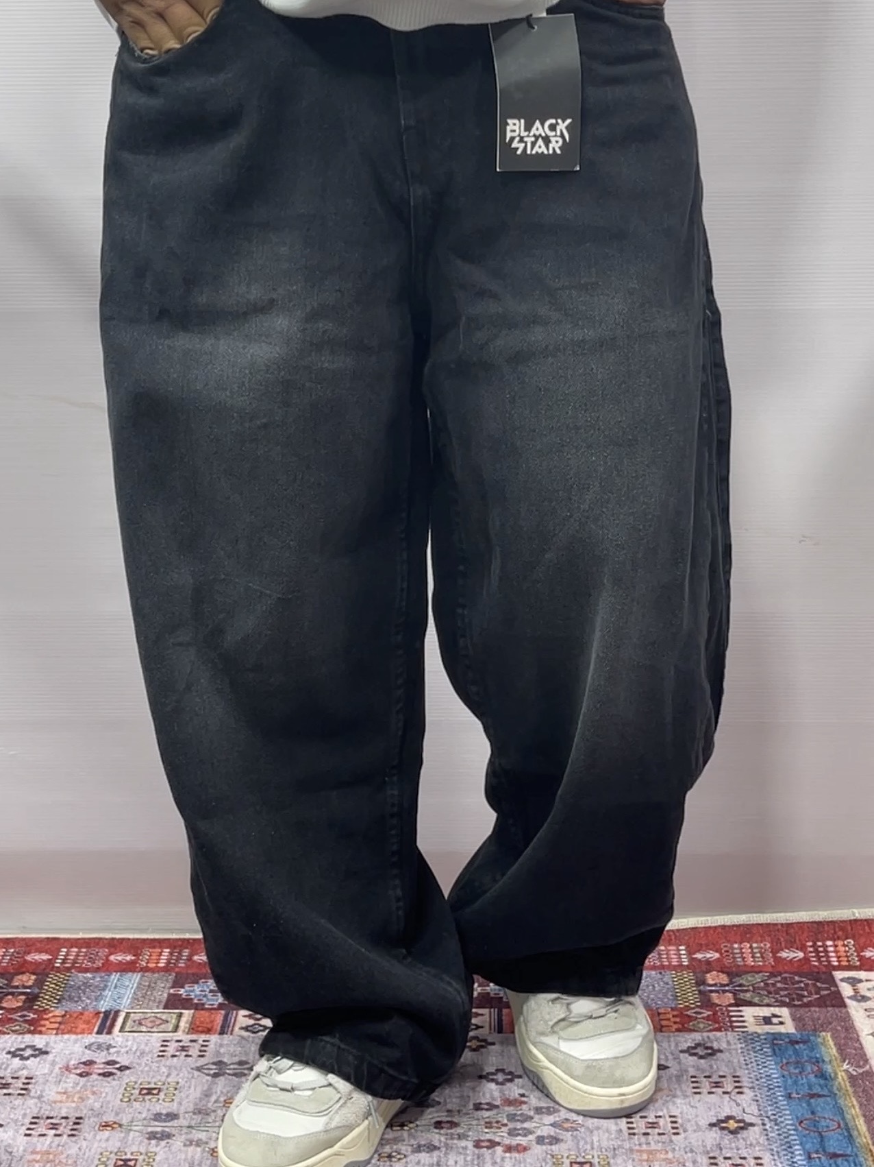 Black Baggy Jeans